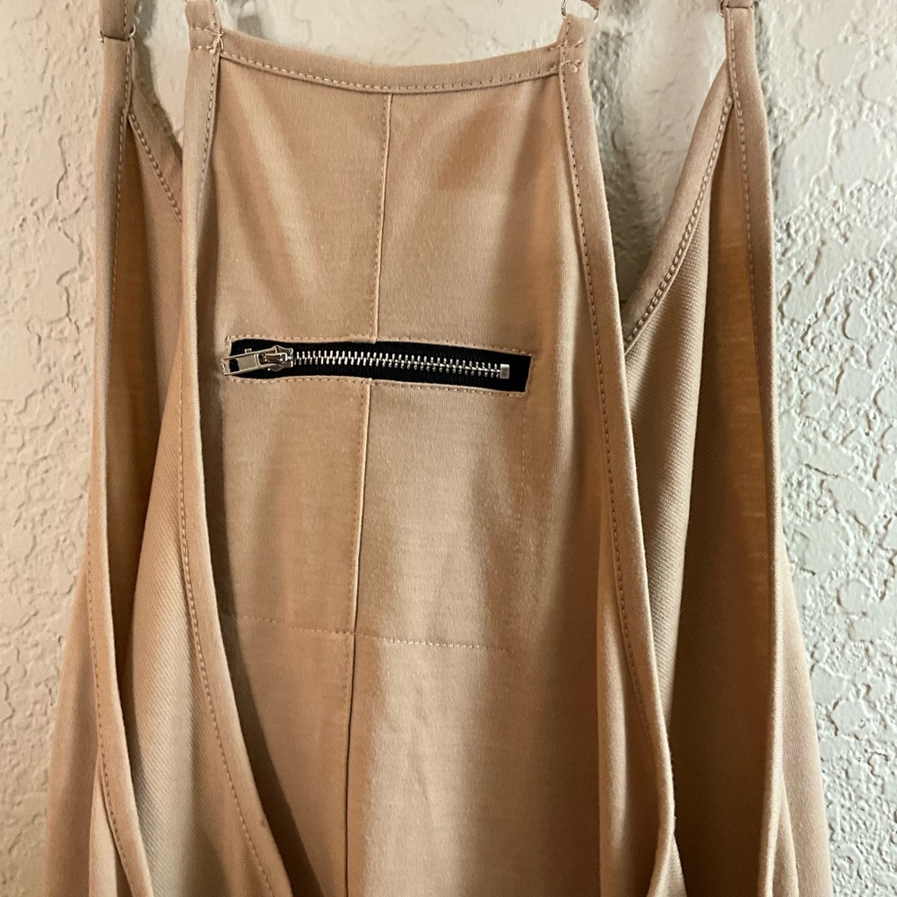 Onesie NWOT Light Beige - Picture 4 of 4